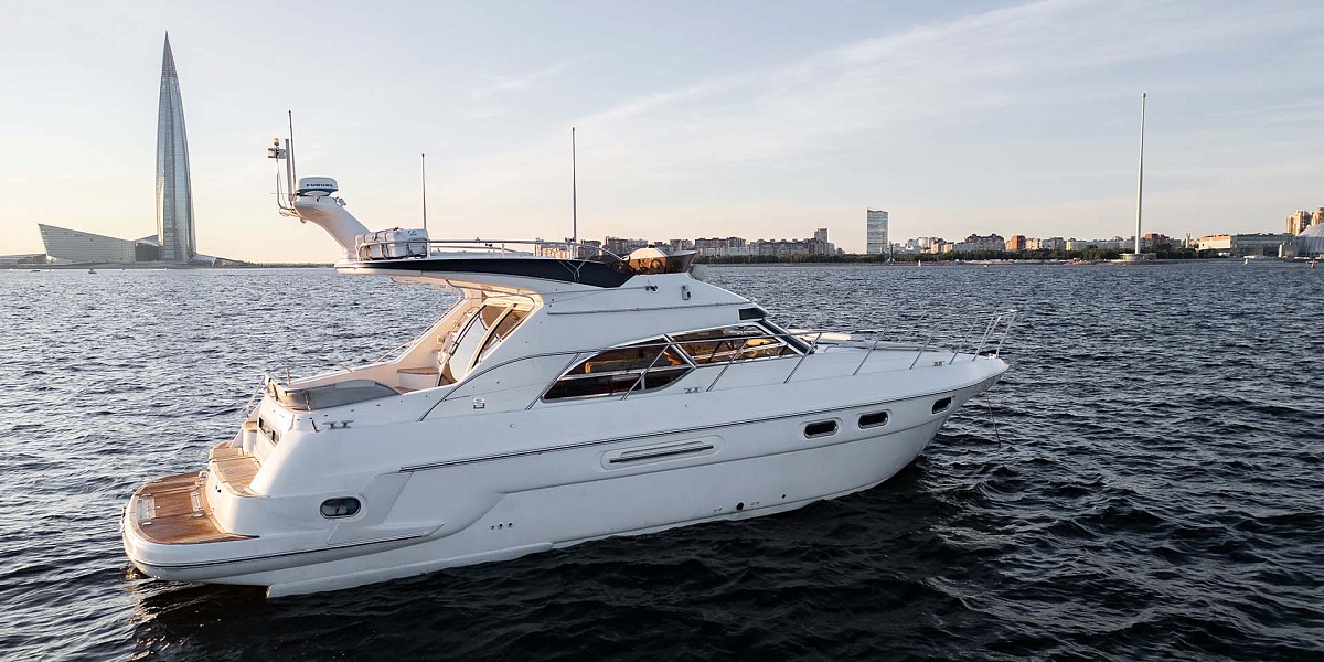 Аренда яхты Sealine F43 Monte Carlo в Питере, Санкт-Петербург